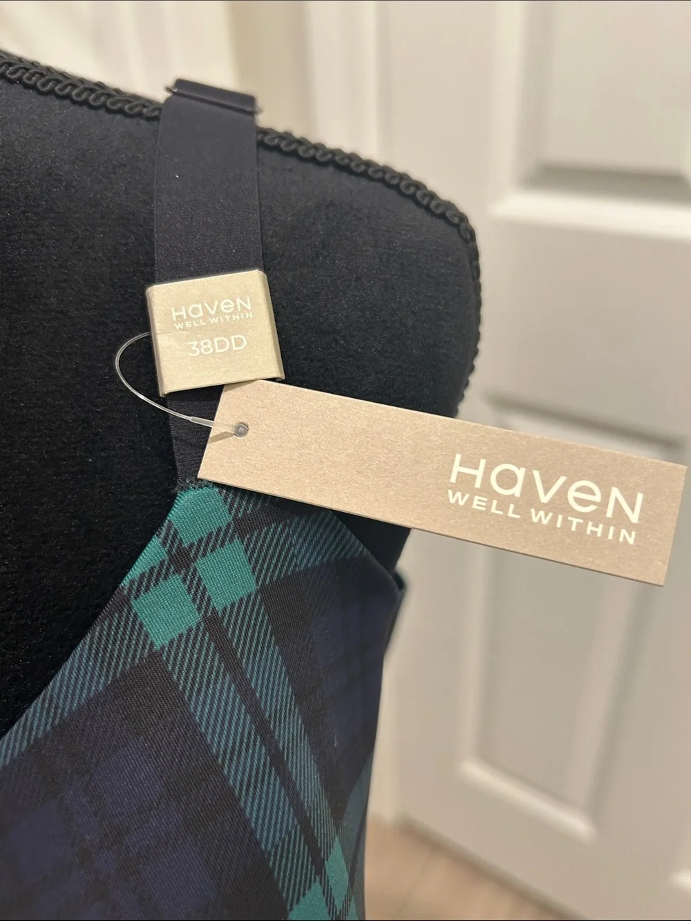 Haven Well Within by Talbots Navy Blue, Black and Green Plaid Bra Size 38DD NWT
